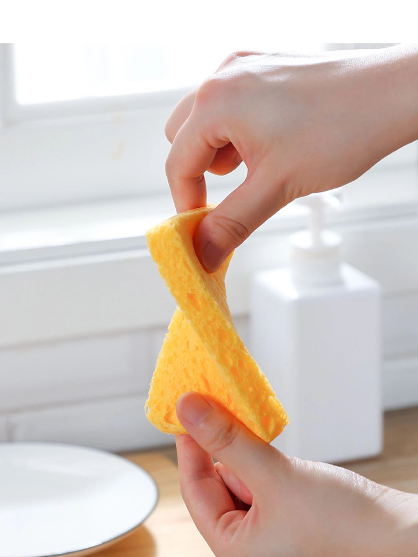 Natural Wood Pulp Cotton Dishwasher Sponge Block Water Absorbing Magic Scouring Cloth Powerful Cleaning Kitchen Pot Brushing